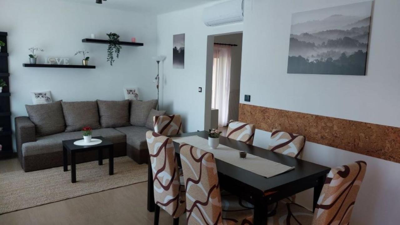 Anno Apartman Balatonföldvár 外观 照片
